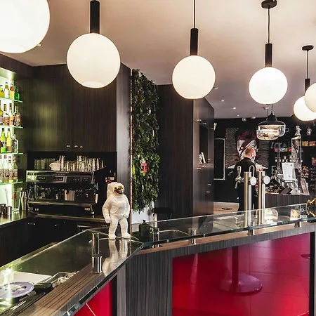 Ibis Styles Cite Espace Hotel 3*