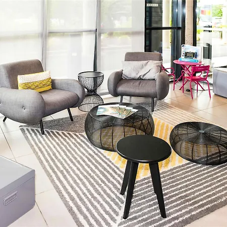 Ibis Styles Cite Espace 3*