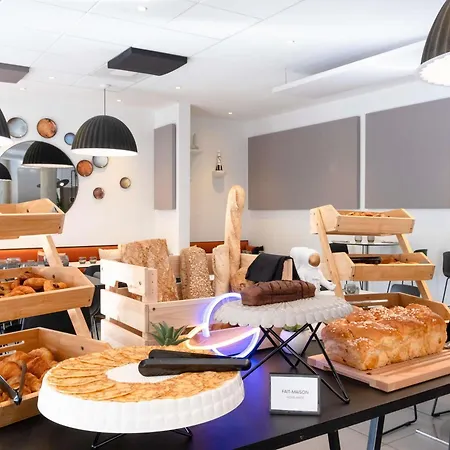 Ibis Styles Cite Espace 호텔