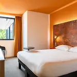 Ibis Styles Cite Espace Otel