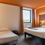 Hotel Ibis Styles Cite Espace