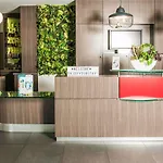 Ibis Styles Cite Espace Hotel