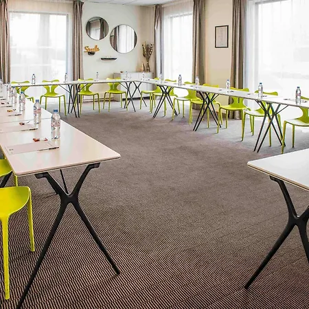 Ibis Styles Cite Espace Hotel 3*