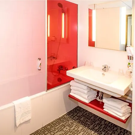 Ibis Styles Cite Espace