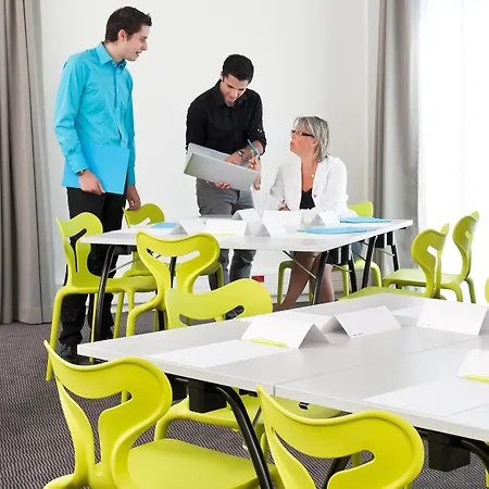 Ibis Styles Cite Espace 3*