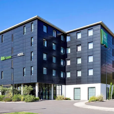 Ibis Styles Cite Espace מלון