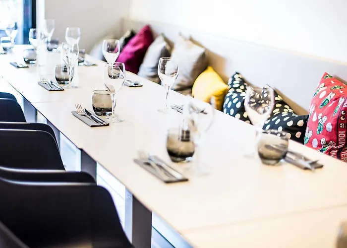 Ibis Styles Cite Espace Otel 3*