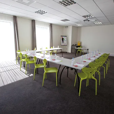 Ibis Styles Cite Espace 3*