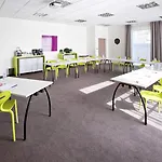 Ibis Styles Cite Espace ホテル 3*