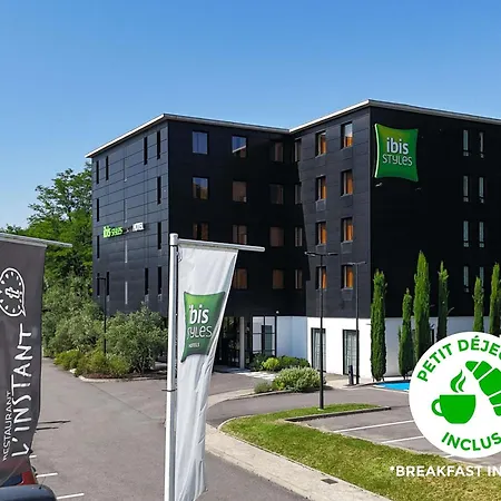 Ibis Styles Cite Espace Hotel